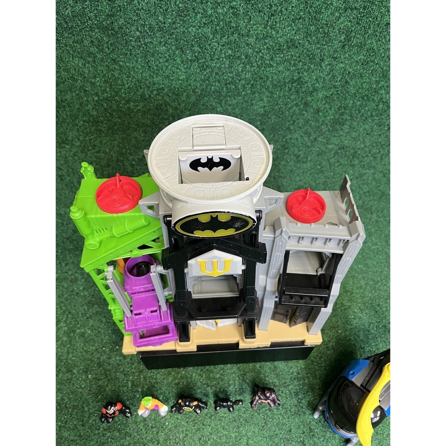 Fisher Price Imaginext DC Super Friends Wayne Manor Tower Batman Playset