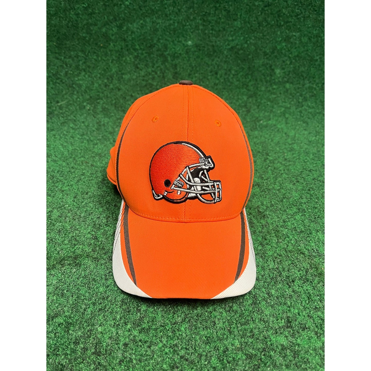 Y2K Reebok Cleveland Browns NFL Flex Fit L/XL Orange Hat