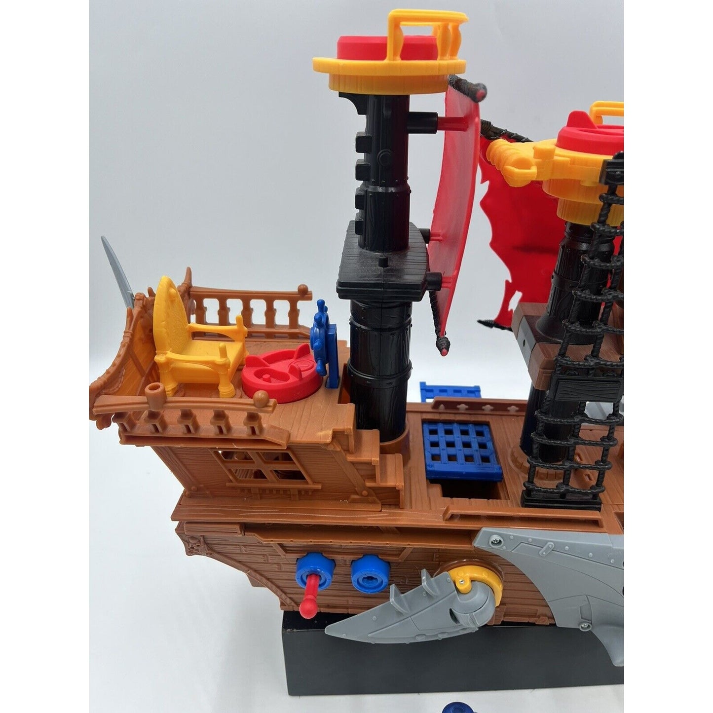Mattel Fisher Price Imaginext Shark Bite Pirate Ship 2015 w/ figures Free Ship