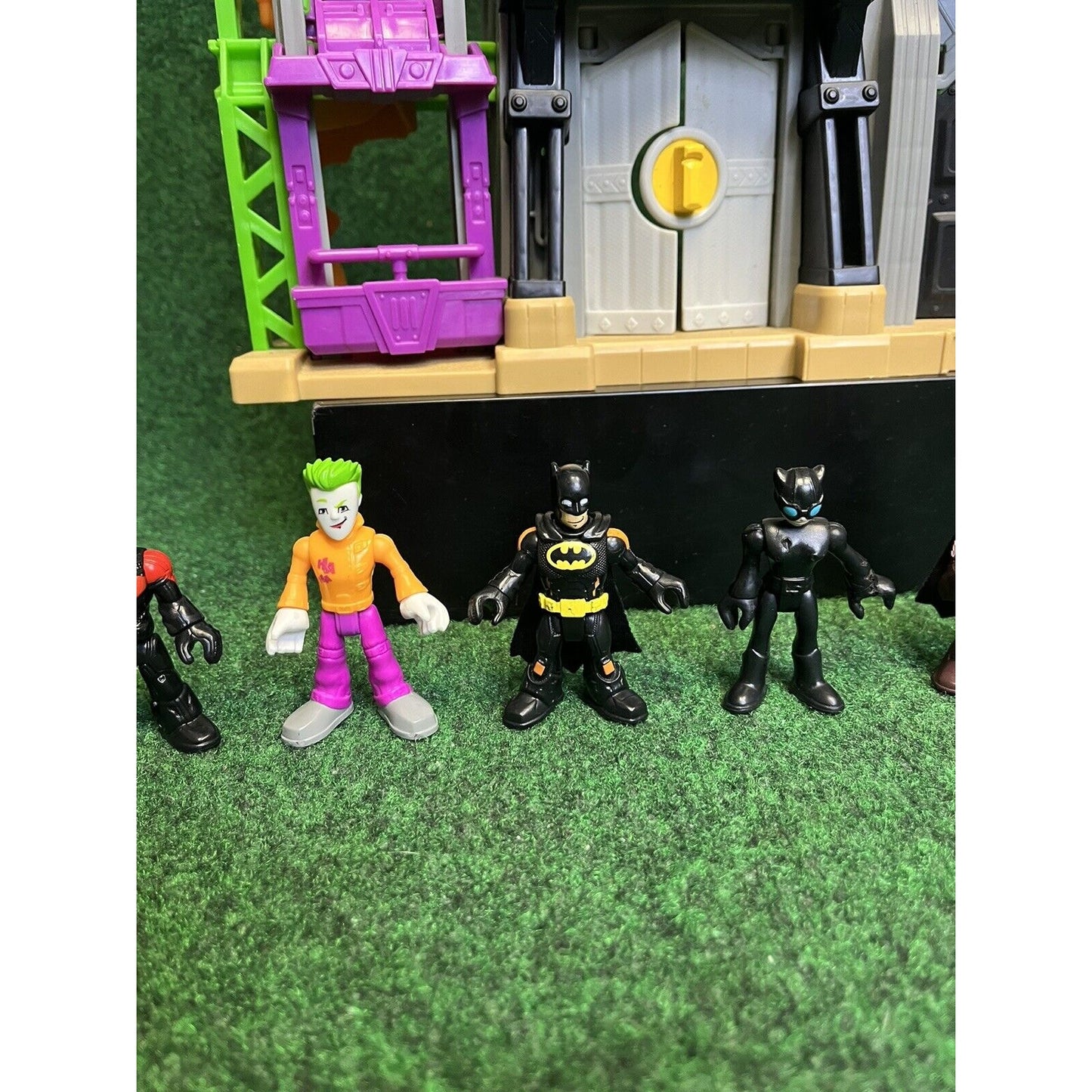 Fisher Price Imaginext DC Super Friends Wayne Manor Tower Batman Playset