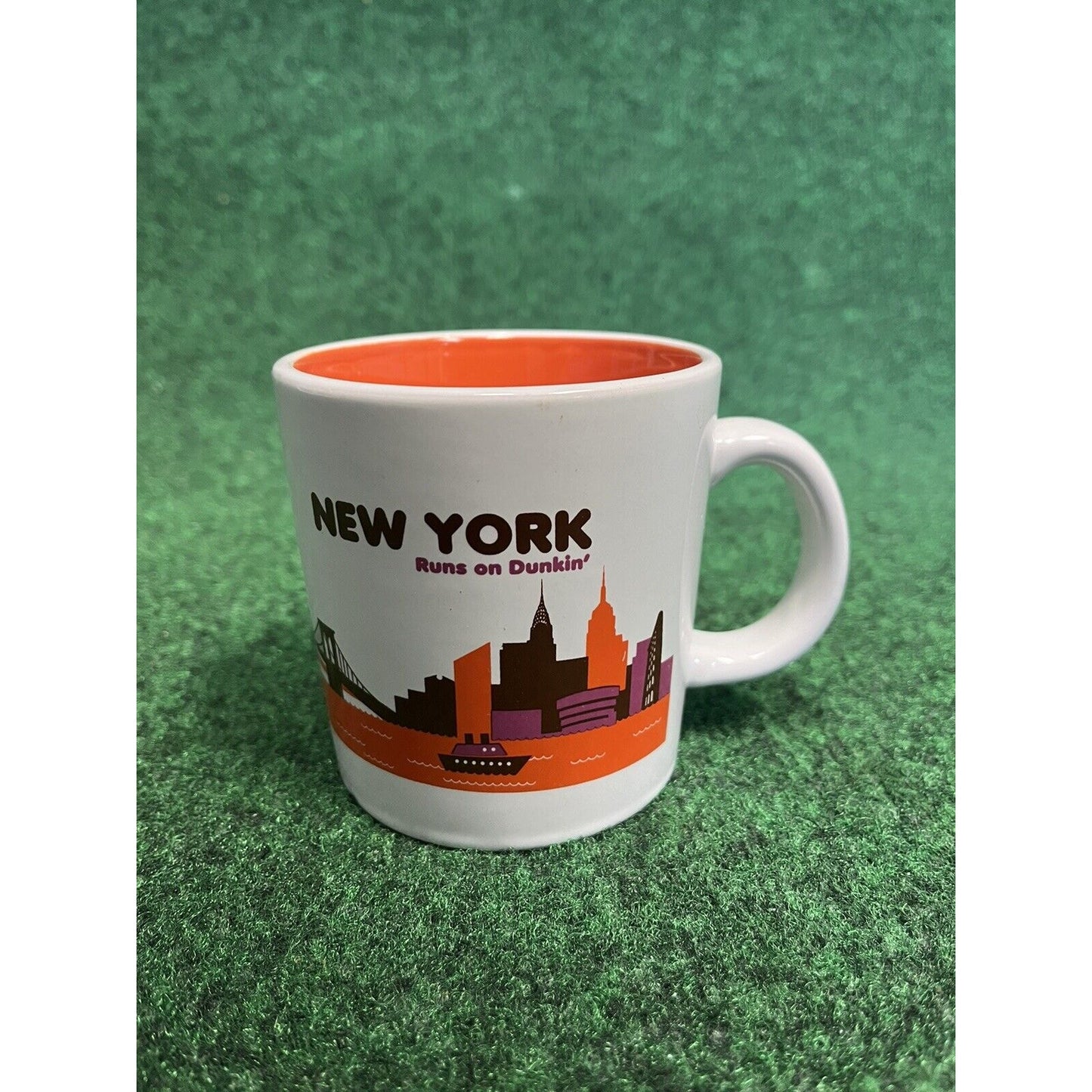 Dunkin Donuts Coffee Cup Mug New York Runs on Dunkin 2012