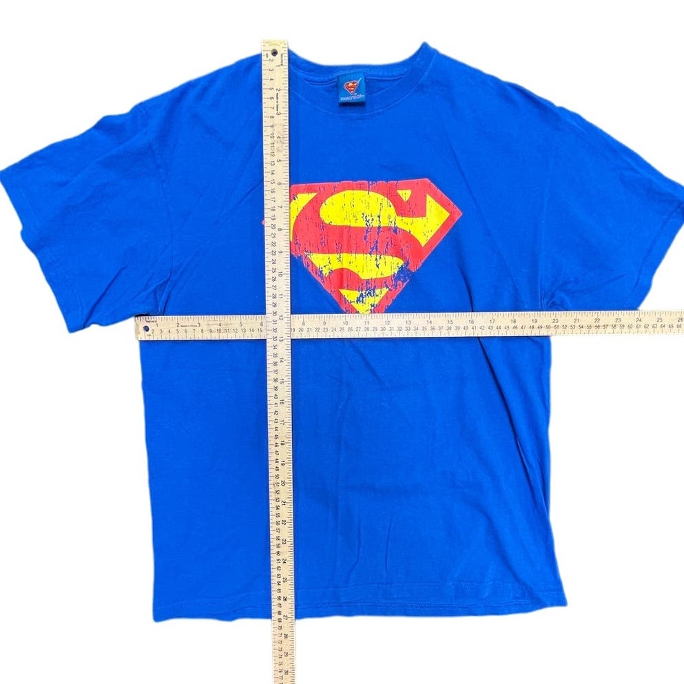 90s Superman Blue Large T-Shirt DC Comics Unisex Vintage Retro