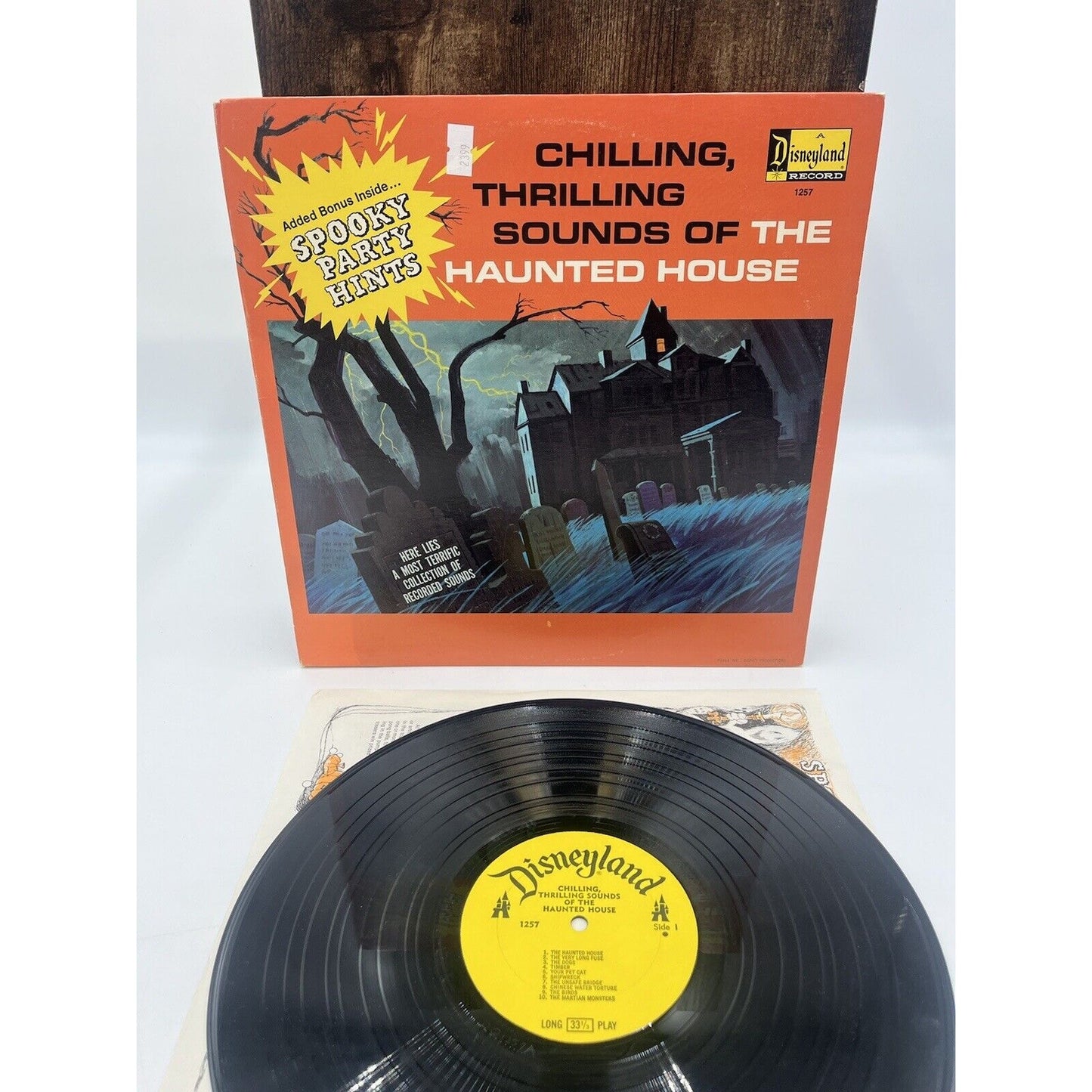 Chilling Thrilling Sounds of The Haunted House Vinyl LP Disneyland Records 1973