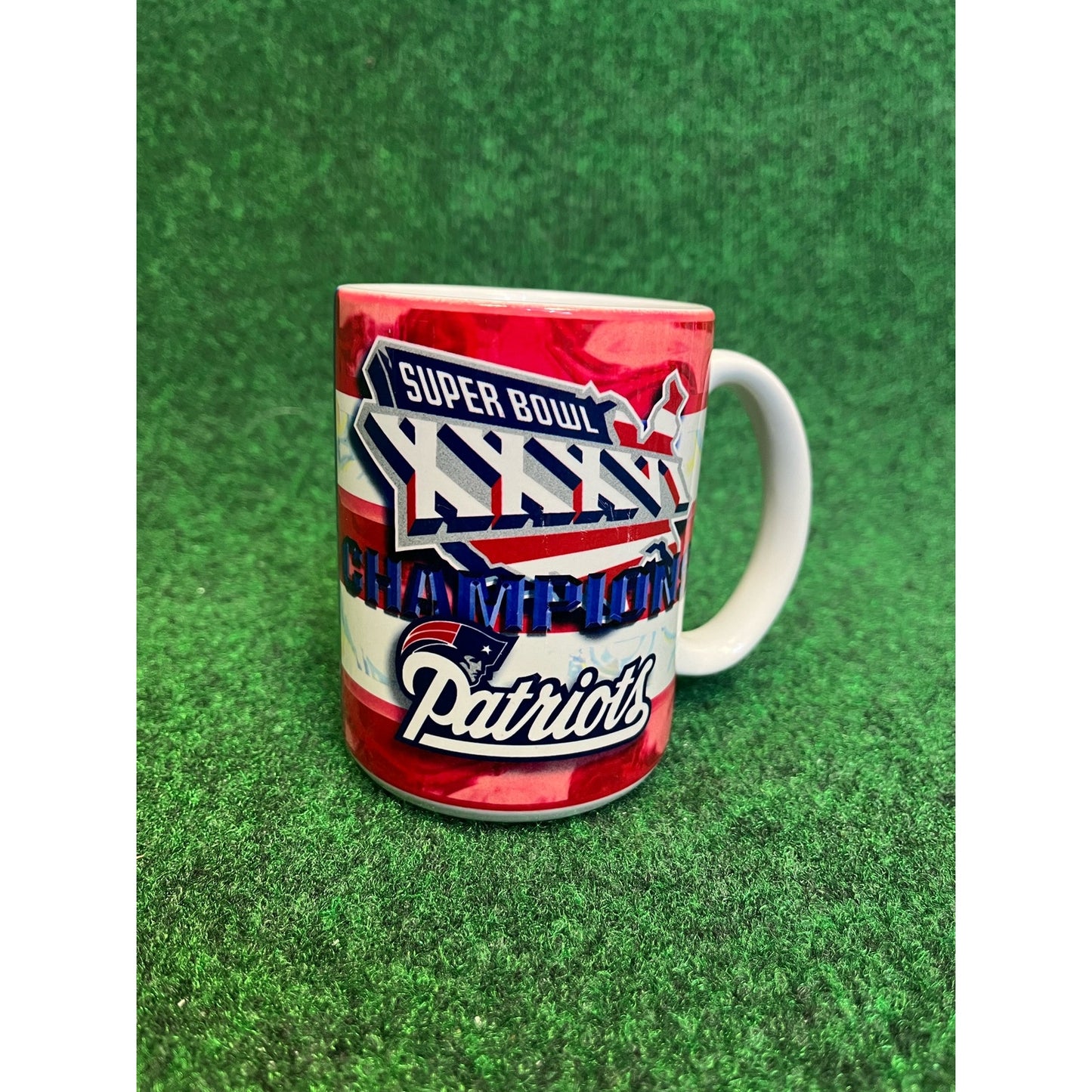 Y2K New England Patriots NFL Coffee Mug Tea Cup Glass Unisex VTG