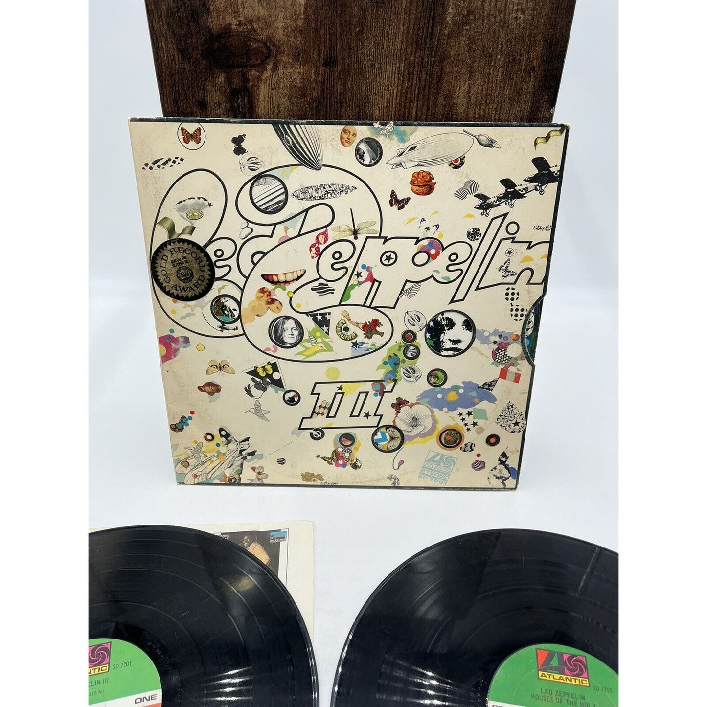 Led Zeppelin 3 III Vinyl Record 1970 Atlantic LP Album SD 7201 w/ Wheel