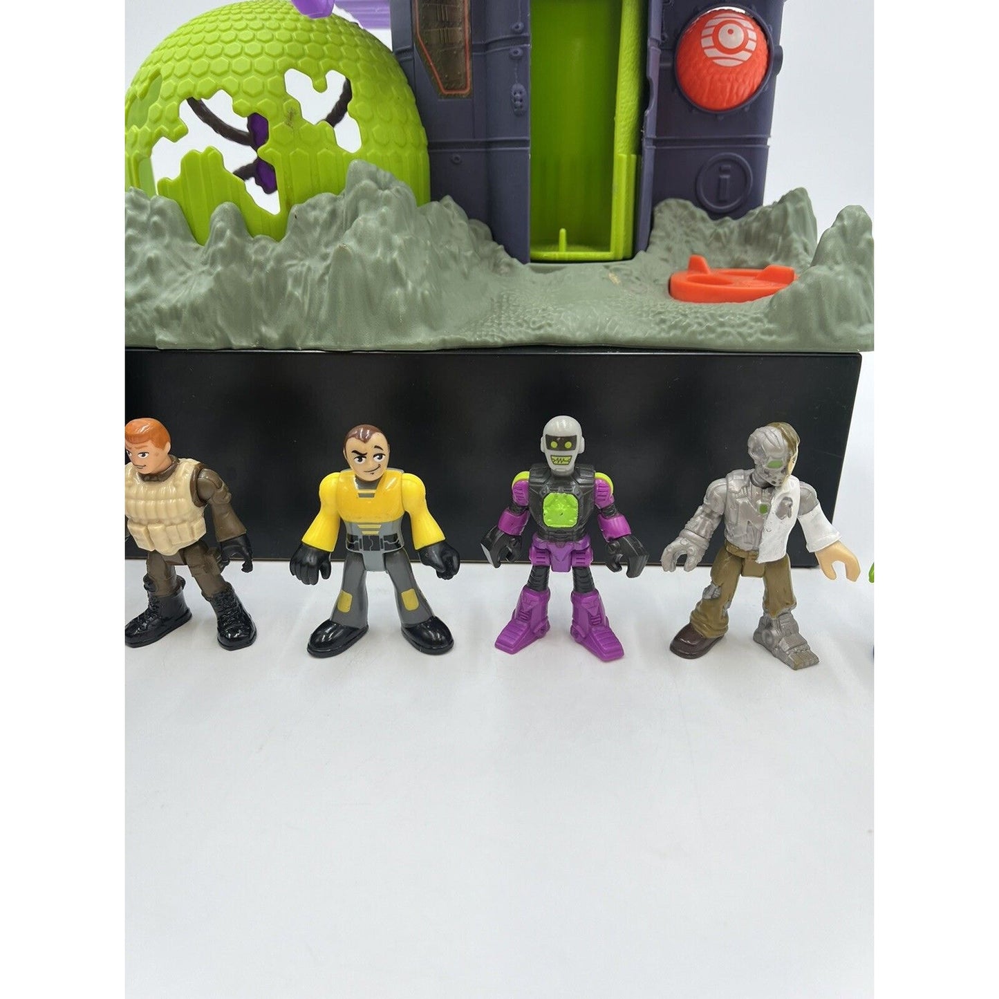 Fisher Price Imaginext Ion Alien Headquarters Purple & Green Playset Figures!