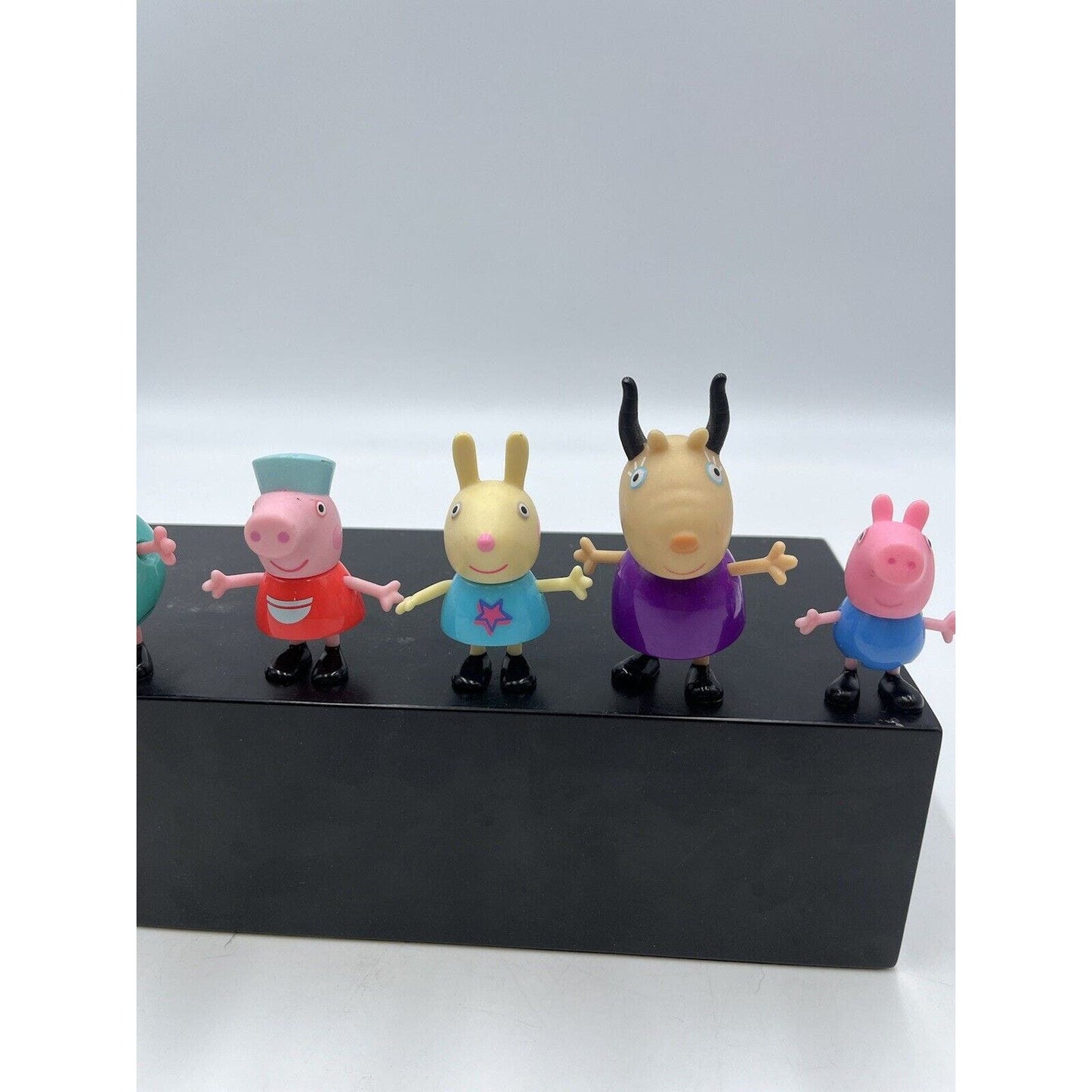 Peppa Pig Toy Figure Lot - Mixed Action Figure Free Shipping!