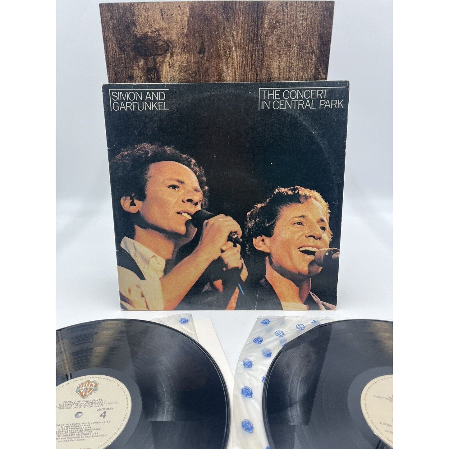 Simon and Garfunkel "The Concert in Central Park" 2LP, 1982. Vinyl VG+