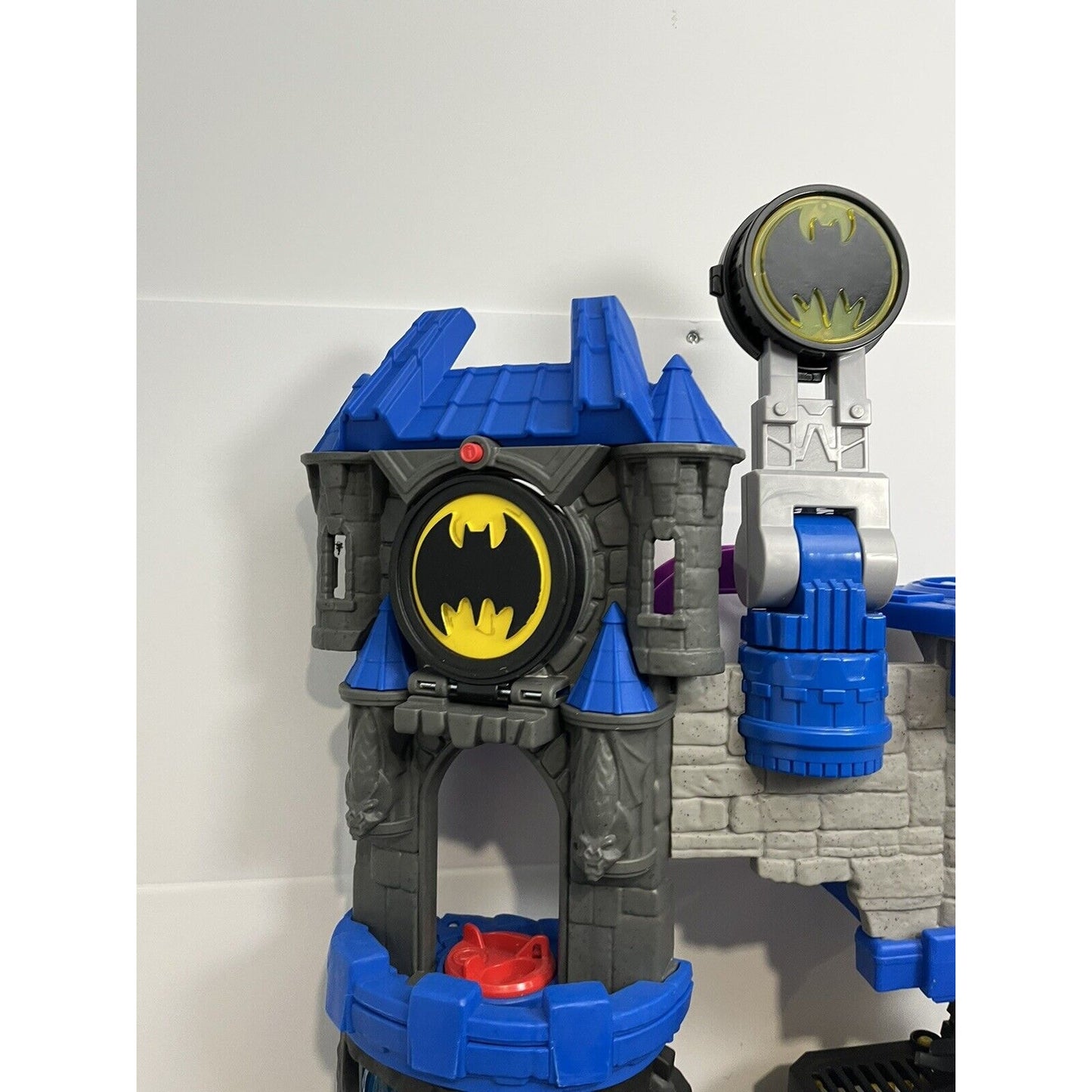 Fisher-Price Imaginext Wayne Manor Batcave Playset lot w/ Figures Joker Bane